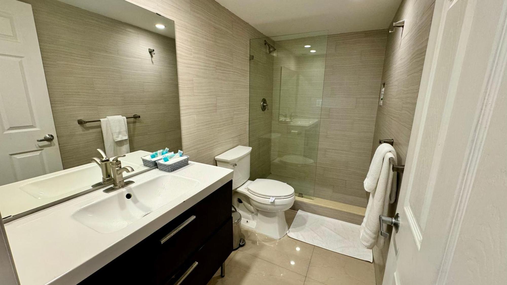 Sunny Isles, Beach Life! Parking Included Miami Beach Exterior foto